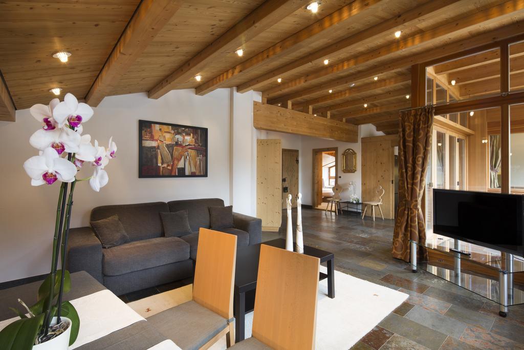 Residence Mugun Corvara In Badia Ngoại thất bức ảnh